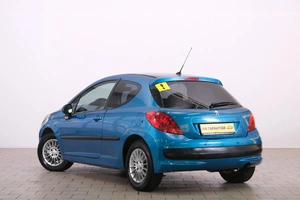 Хетчбэк Peugeot 207 2008 года, 419000 рублей, Омск