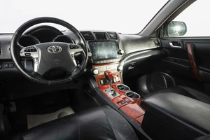 Внедорожник Toyota Highlander 2011 года, 1799000 рублей, Новосибирск