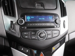 Седан Chevrolet Cruze 2013 года, 777000 рублей, Воронеж