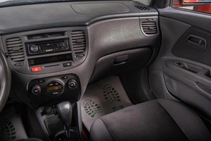 Седан Kia Rio 2007 года, 579000 рублей, Томск