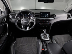 Хетчбэк Kia Ceed 2019 года, 2189000 рублей, Тюмень