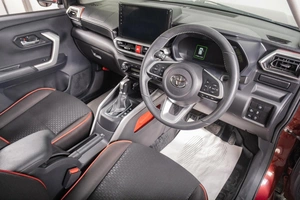 Внедорожник Toyota Raize 2019 года, 1799000 рублей, Томск