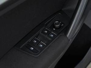 Внедорожник Volkswagen Tiguan 2018 года, 2177077 рублей, Москва