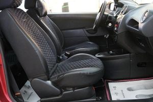 Хетчбэк Ford Fiesta 2008 года, 569000 рублей, Омск
