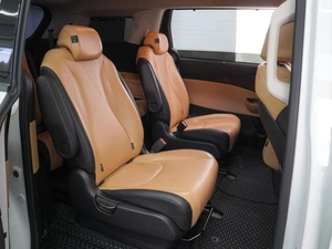 Минивэн Kia Carnival 2021 года, 4134000 рублей, Воронеж