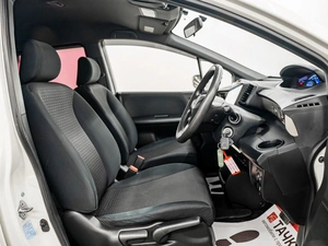 Минивэн Honda Freed 2012 года, 1070000 рублей, Красноярск