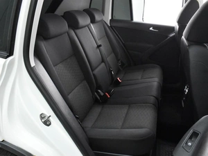 Внедорожник Volkswagen Tiguan 2012 года, 1347000 рублей, Воронеж