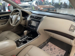Седан Nissan Teana 2014 года, 1387000 рублей, Солонцы