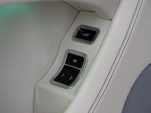 Внедорожник Bentley Bentayga 2020 года, 19398888 рублей, Москва