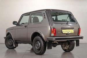 Внедорожник ВАЗ (LADA) 4x4 (Нива) 2018 года, 679000 рублей, Челябинск