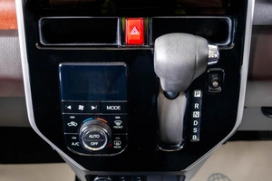 Минивэн Toyota Roomy 2019 года, 1349000 рублей, Пермь