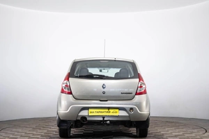 Хетчбэк Renault Sandero 2011 года, 379000 рублей, Пермь