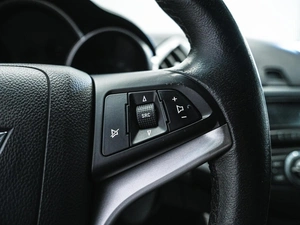 Хетчбэк Chevrolet Cruze 2012 года, 750000 рублей, Красноярск