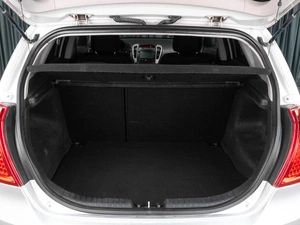 Хетчбэк Kia Ceed 2011 года, 717000 рублей, Тюмень