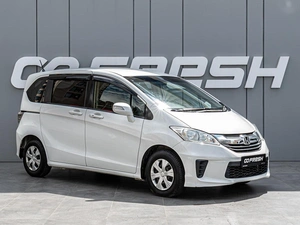 Минивэн Honda Freed 2014 года, 1330000 рублей, Краснодар