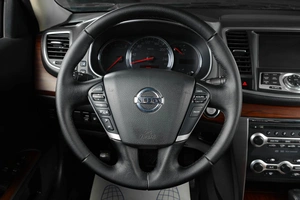 Седан Nissan Teana 2011 года, 1349000 рублей, Тюмень