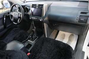 Внедорожник Toyota Land Cruiser Prado 2012 года, 2999000 рублей, Омск