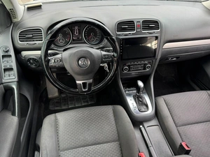 Хетчбэк Volkswagen Golf 2011 года, 799000 рублей, Кропоткин