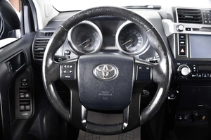 Внедорожник Toyota Land Cruiser Prado 2016 года, 3199000 рублей, Пермь