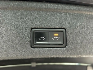 Внедорожник Volkswagen Touareg 2019 года, 4992000 рублей, Красноярск