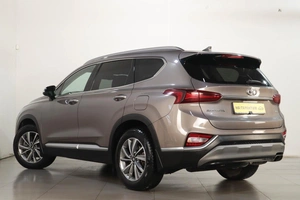 Внедорожник Hyundai Santa Fe 2018 года, 2899000 рублей, Челябинск