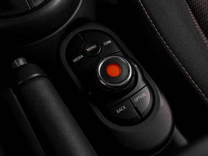 Хетчбэк MINI Cooper 2018 года, 1277000 рублей, Тюмень