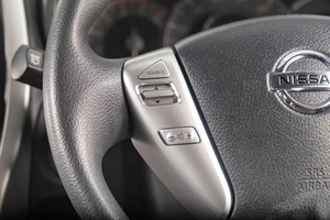 Хетчбэк Nissan Note 2015 года, 949000 рублей, Томск