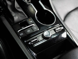 Седан Kia K5 2020 года, 2379000 рублей, Тюмень