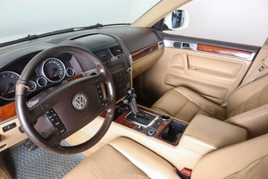 Внедорожник Volkswagen Touareg 2008 года, 999000 рублей, Пермь