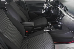 Седан Kia Rio 2017 года, 1549000 рублей, Кемерово