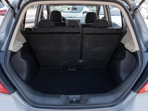 Хетчбэк Nissan Tiida 2009 года, 979000 рублей, Саратов