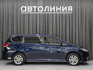Минивэн Toyota Wish 2012 года, 1360000 рублей, Красноярск