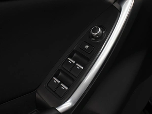 Внедорожник Mazda CX-5 2015 года, 2045000 рублей, Омск