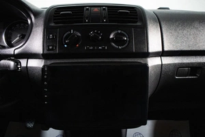 Хетчбэк Skoda Fabia 2012 года, 649000 рублей, Сургут