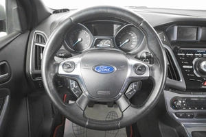 Универсал Ford Focus 2012 года, 799000 рублей, Кемерово