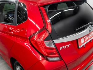 Хетчбэк Honda Fit 2018 года, 1250000 рублей, Красноярск