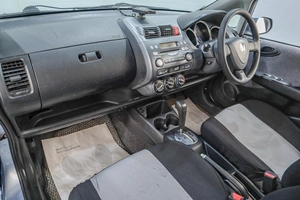 Хетчбэк Honda Fit 2003 года, 349000 рублей, Челябинск