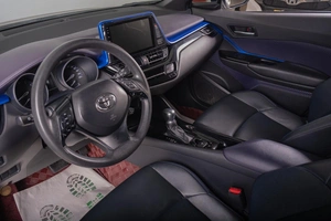 Внедорожник Toyota C-HR 2020 года, 2729000 рублей, Томск