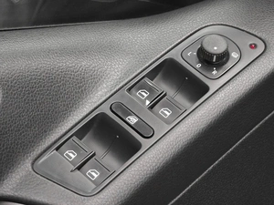 Внедорожник Volkswagen Tiguan 2008 года, 650000 рублей, Красноярск