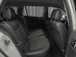 Универсал Opel Astra 2014 года, 695000 рублей, Красноярск