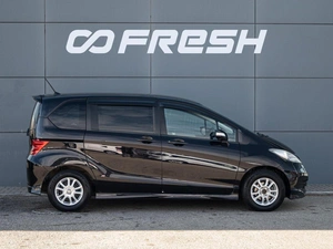 Минивэн Honda Freed 2010 года, 1100000 рублей, Краснодар