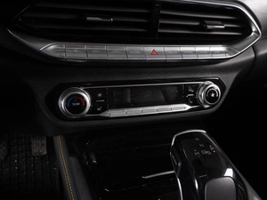 Внедорожник FAW Bestune T77 2023 года, 1998000 рублей, Красный Пахарь