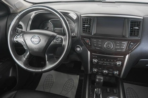 Внедорожник Nissan Pathfinder 2015 года, 2299000 рублей, Кемерово