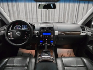 Внедорожник Volkswagen Touareg 2008 года, 1090000 рублей, Красноярск