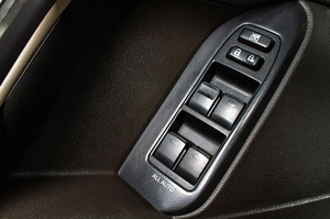 Внедорожник Toyota Land Cruiser Prado 2011 года, 2319000 рублей, Сургут