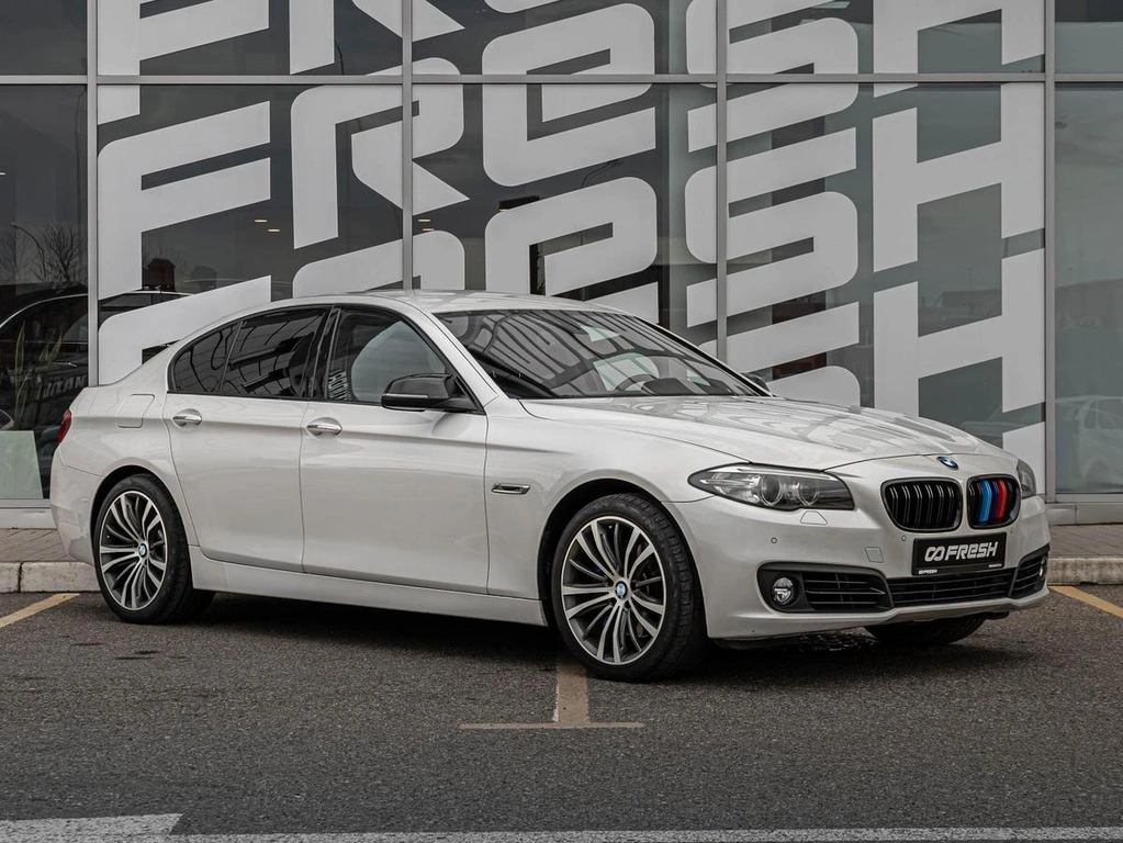Седан BMW 5 серия 2014 года, 2100000 рублей, Краснодар
