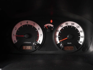 Хетчбэк Kia Picanto 2010 года, 755000 рублей, Красный Пахарь