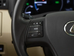 Внедорожник Lexus RX 2011 года, 2498999 рублей, Москва