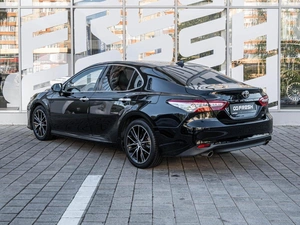 Седан Toyota Camry 2019 года, 2990000 рублей, Ставрополь