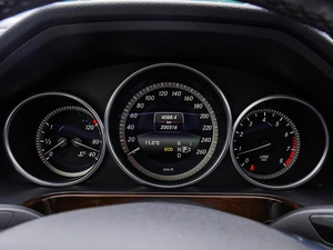 Седан Mercedes-benz E-класс 2013 года, 1650000 рублей, Краснодар